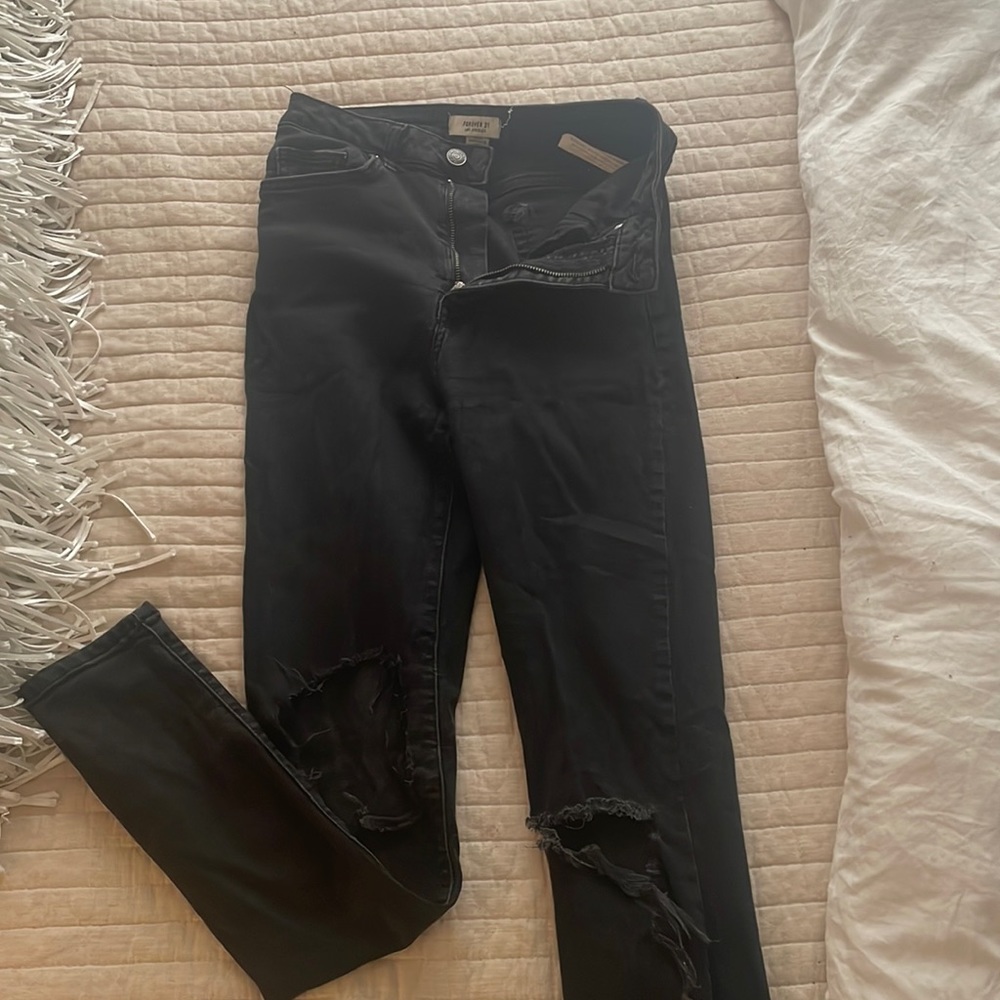 Women’s black skinny jeans forever 21